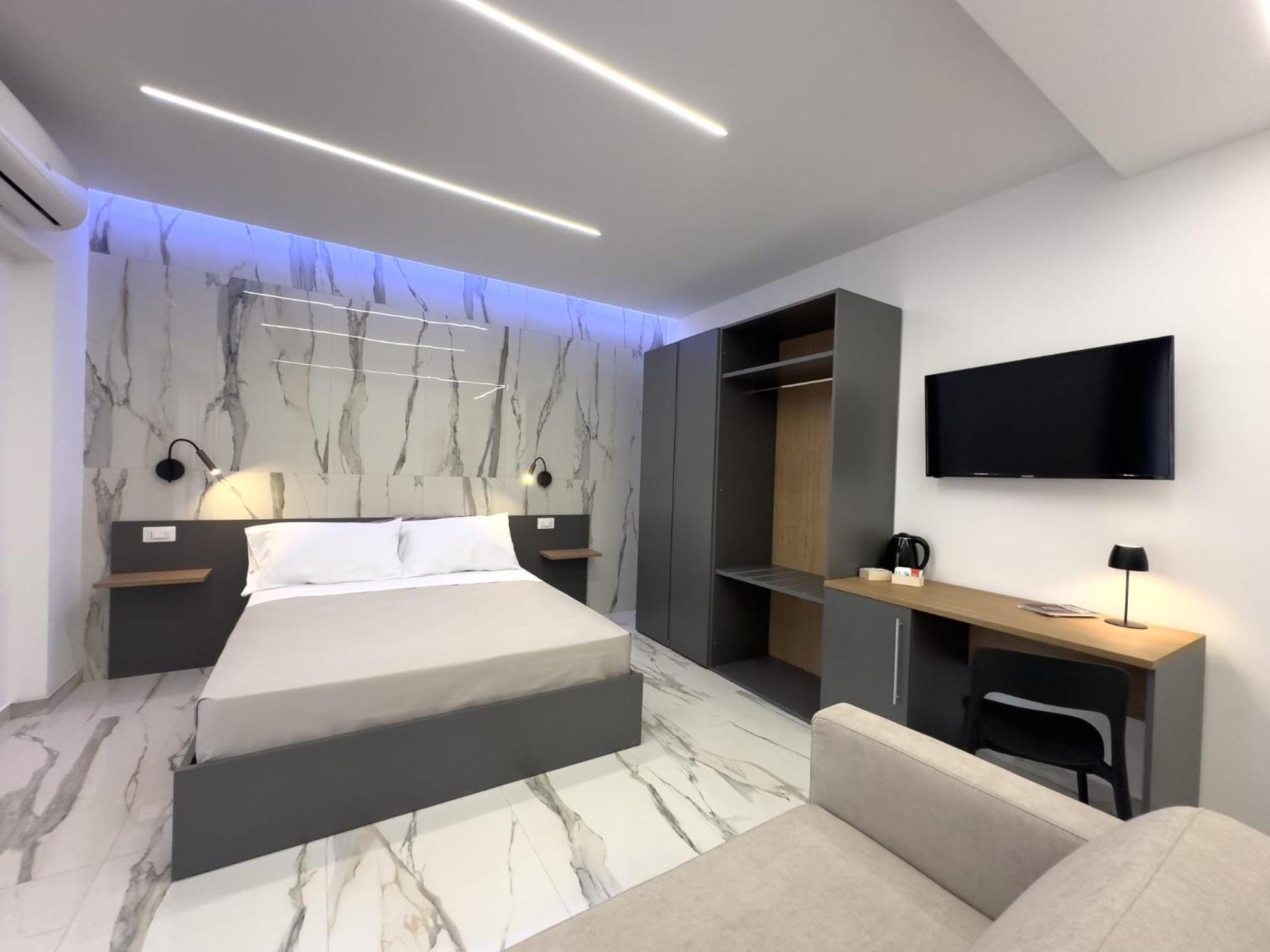 B&B Arcade Luxury Montepaone Lido Exterior foto